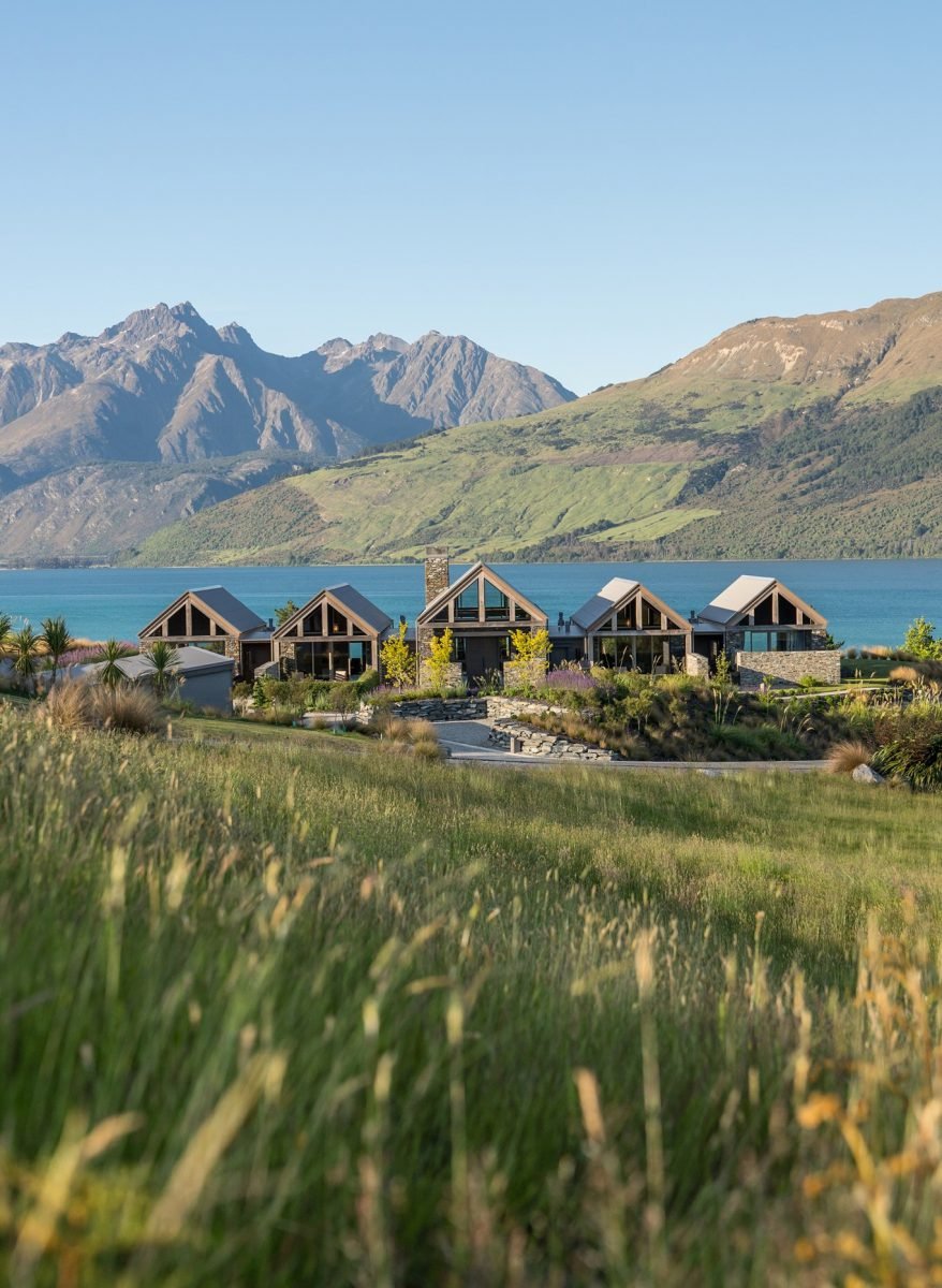 Grassland, Sky, Water, Plant, Mountain, Tent, Azure, Natural landscape, Land lot