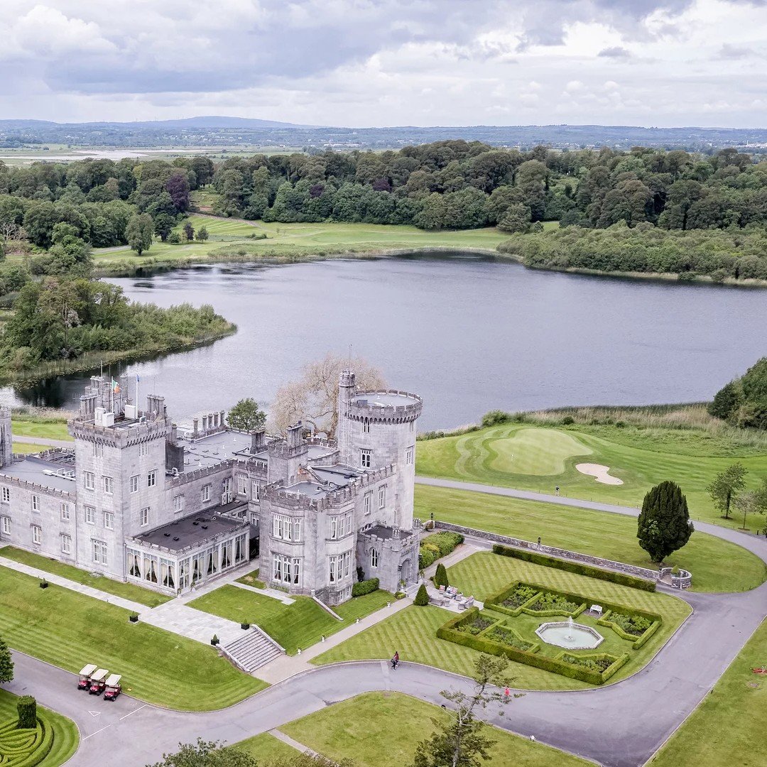 Dromoland Castle Hotel, Water, Cloud, Building, Sky, Plant, House, Land lot