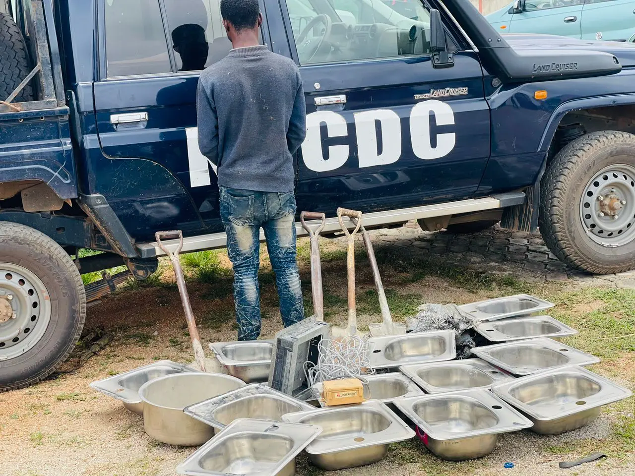 Bricklayer Arrested by NSCDC for Vandalizing Public Property 1 Bricklayer Arrested by NSCDC for Vandalizing Public Property